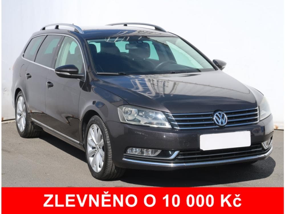 2011 Volkswagen PASSAT