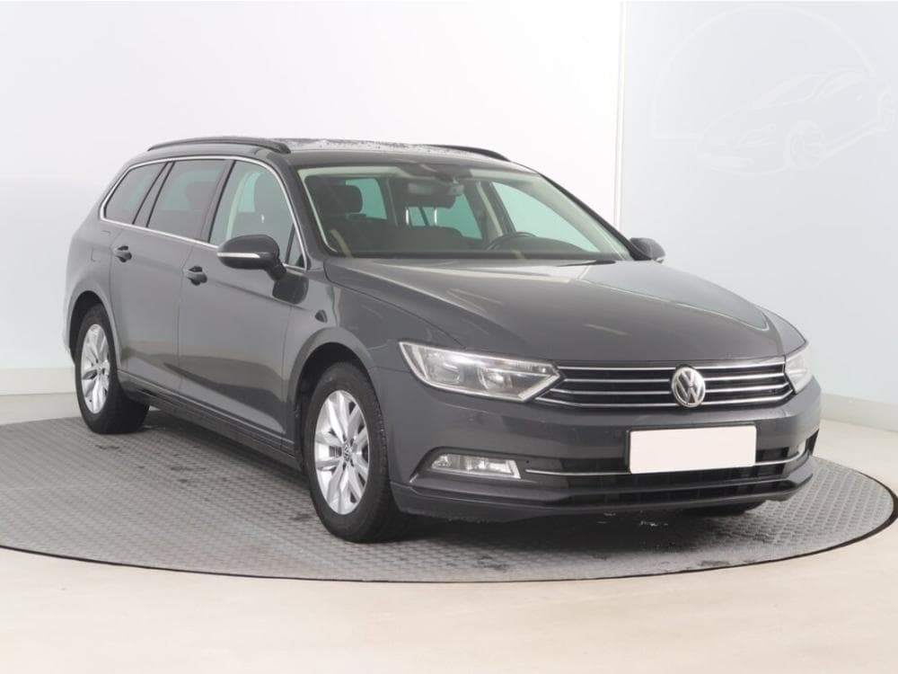 2015 Volkswagen PASSAT
