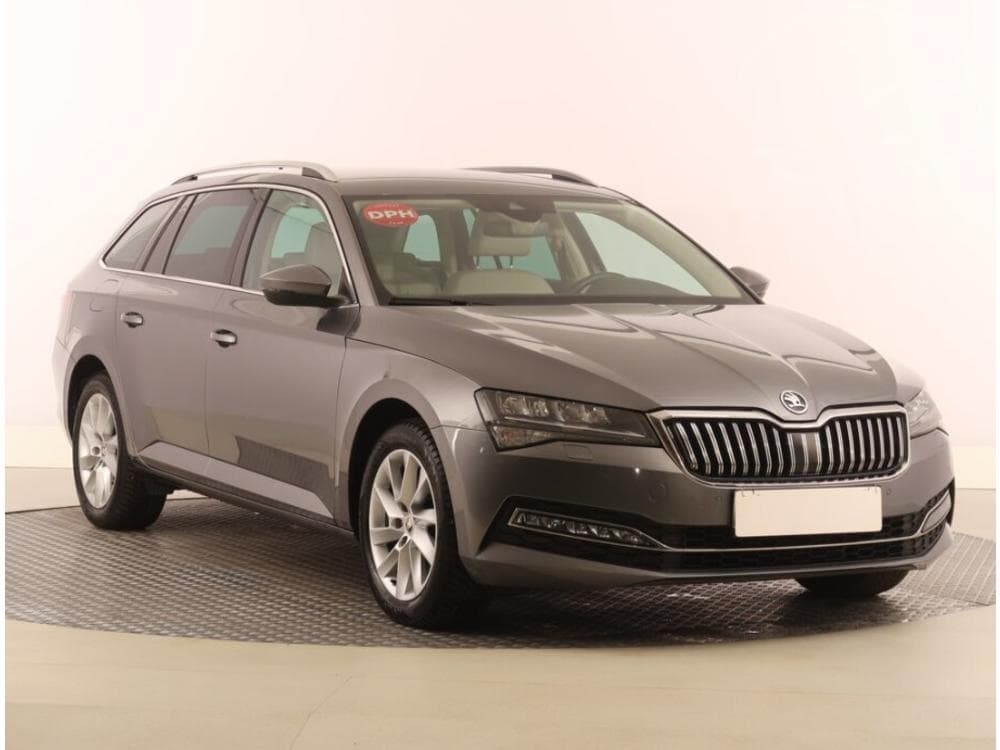 2022 Škoda SUPERB