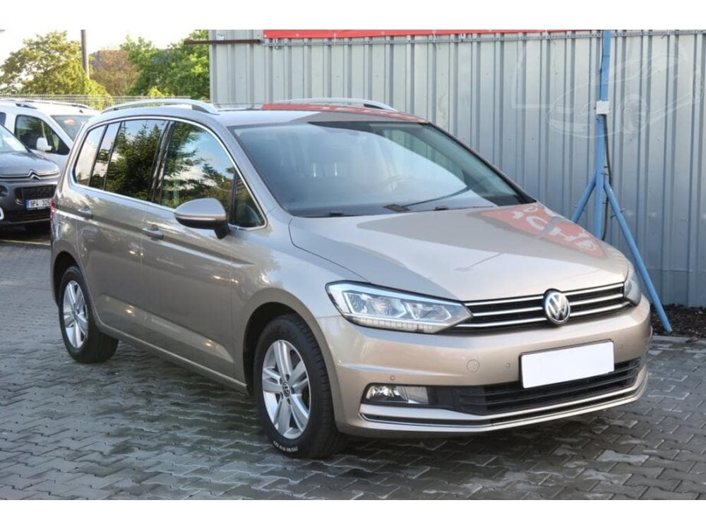 2017 Volkswagen TOURAN