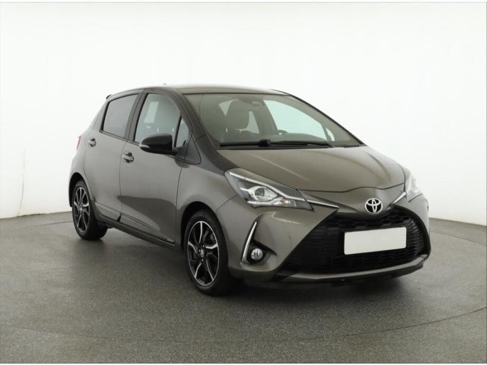 2018 Toyota YARIS