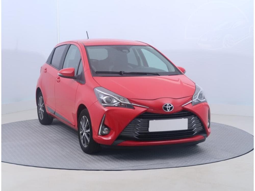 2019 Toyota YARIS