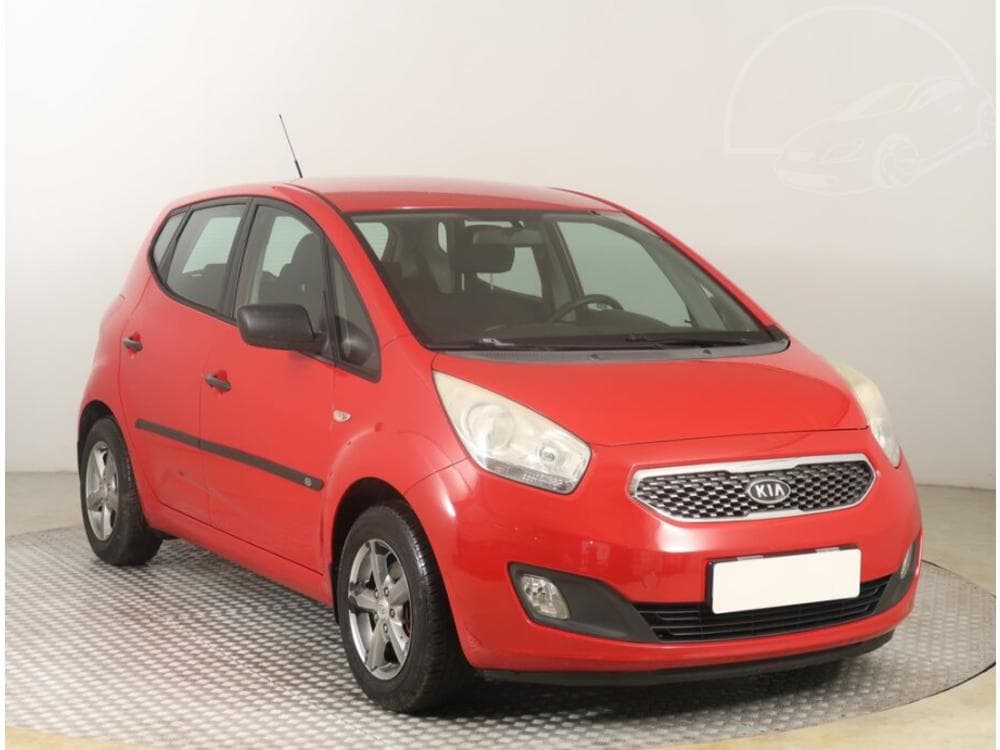 2010 Kia VENGA