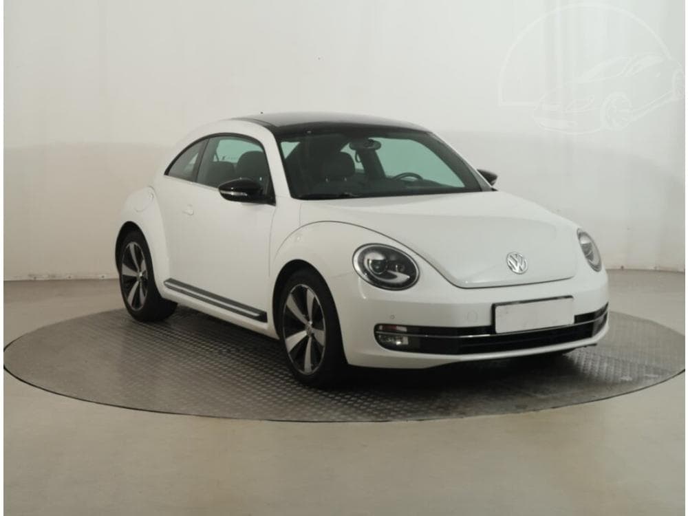 2012 Volkswagen BEETLE