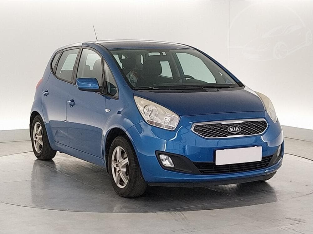 2010 Kia VENGA