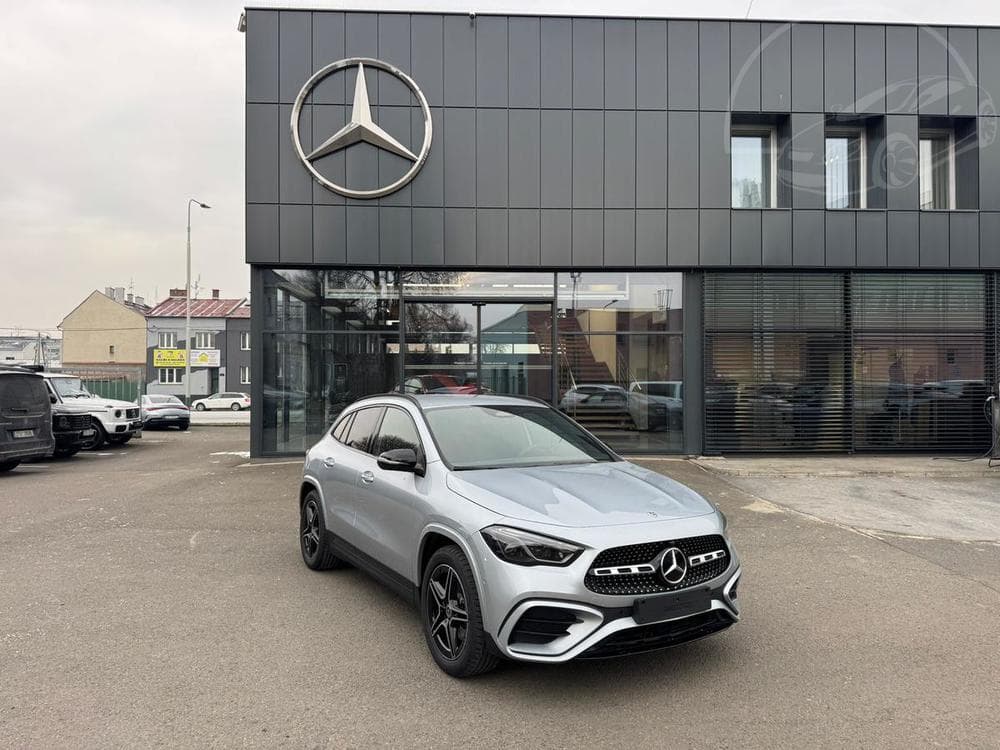 Mercedes-Benz GLA 200 d 4MATIC