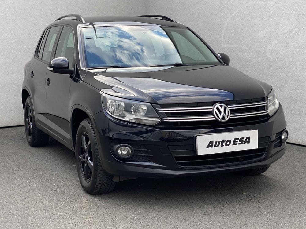 2011 Volkswagen TIGUAN
