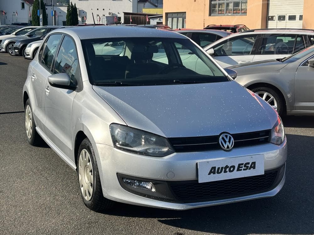 2011 Volkswagen POLO