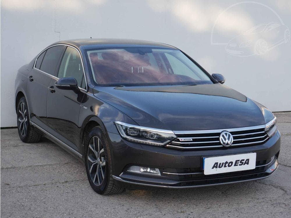 2015 Volkswagen PASSAT