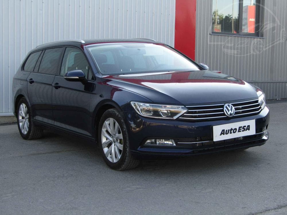2015 Volkswagen PASSAT