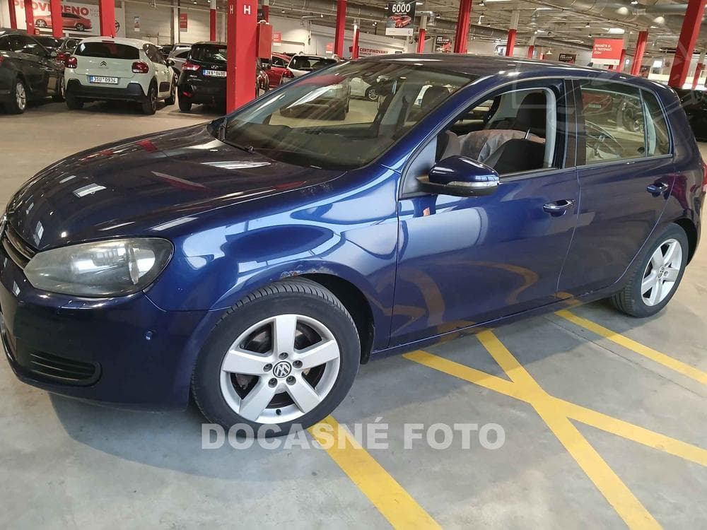 2011 Volkswagen GOLF