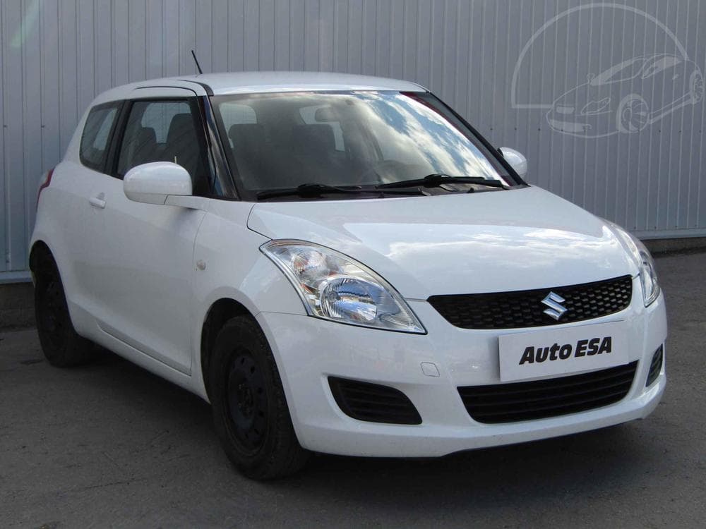 2011 Suzuki SWIFT