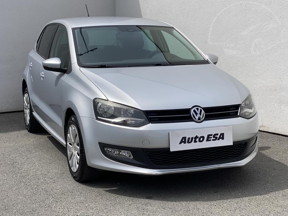 2010 Volkswagen POLO