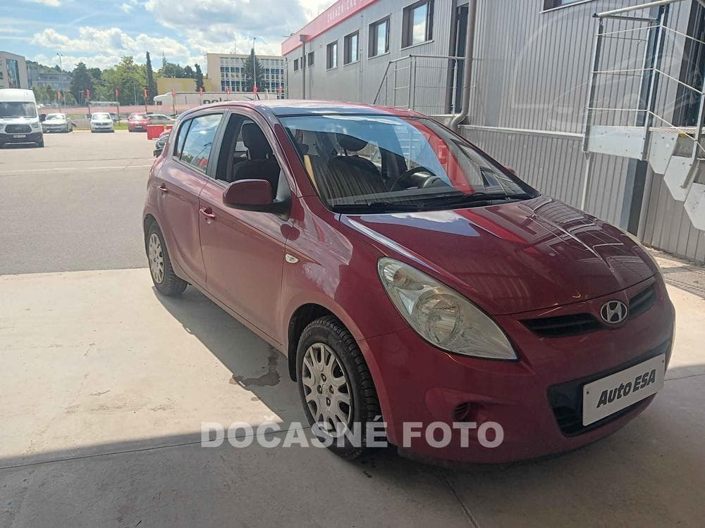 2011 Hyundai i20