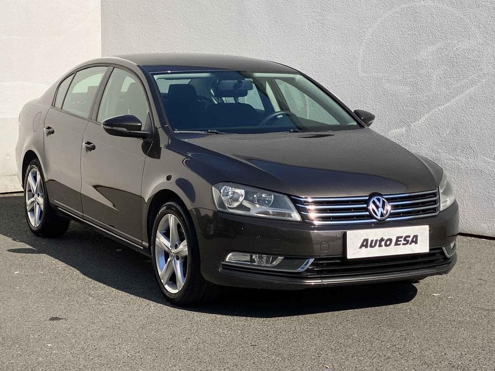 2012 Volkswagen PASSAT