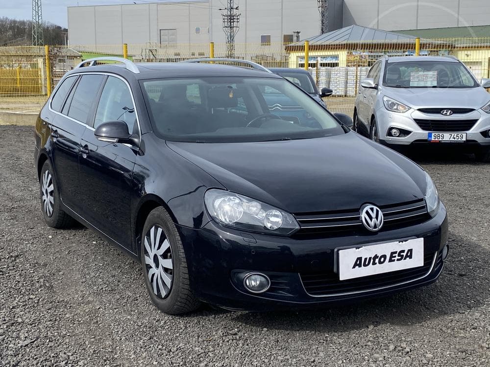 2010 Volkswagen GOLF