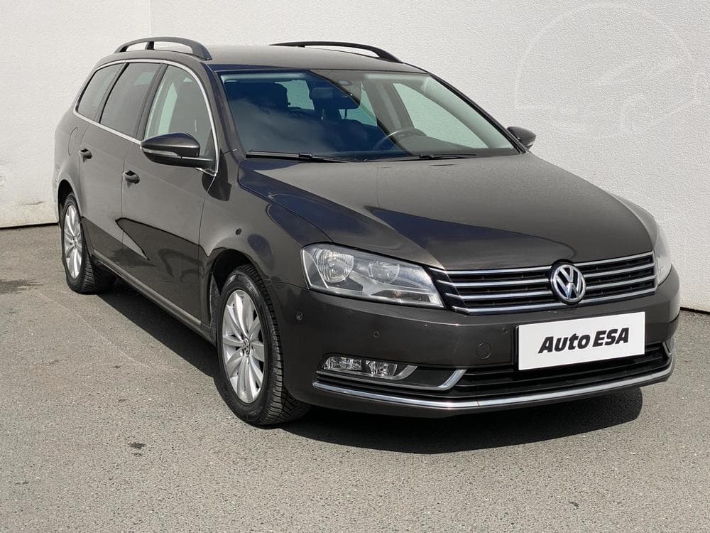 2013 Volkswagen PASSAT