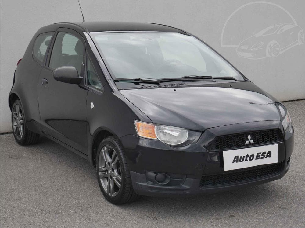 2013 Mitsubishi COLT