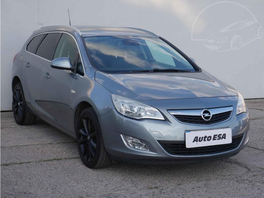 2012 Opel ASTRA