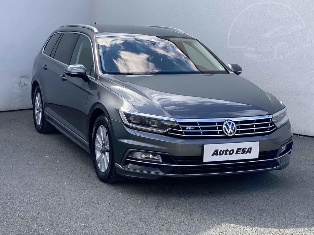 2017 Volkswagen PASSAT