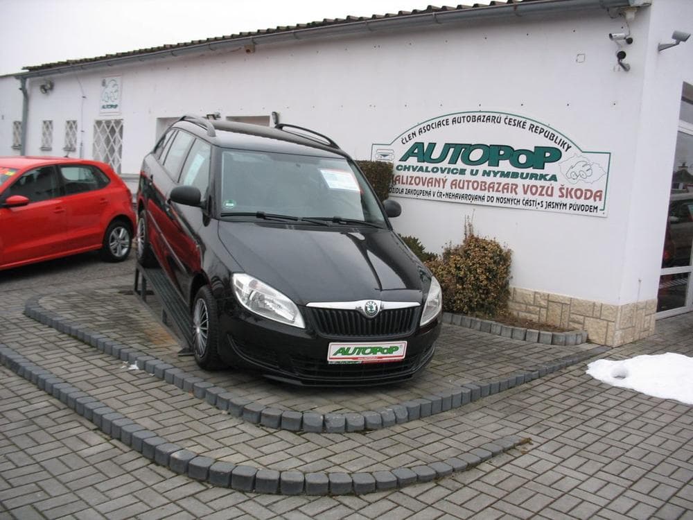 2011 Škoda FABIA