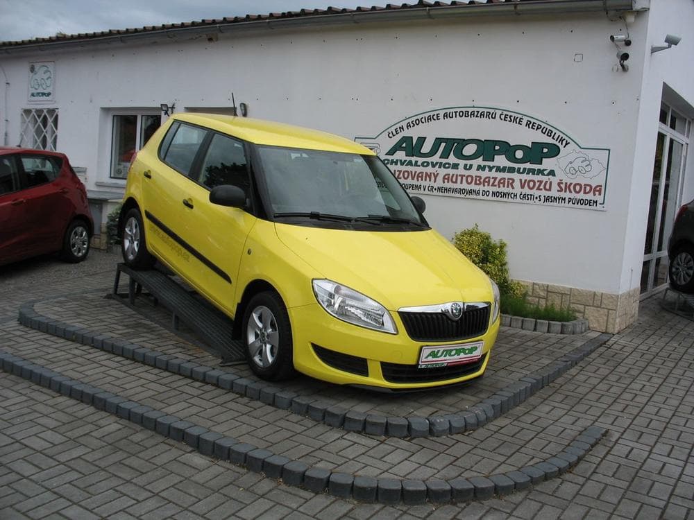2011 Škoda FABIA