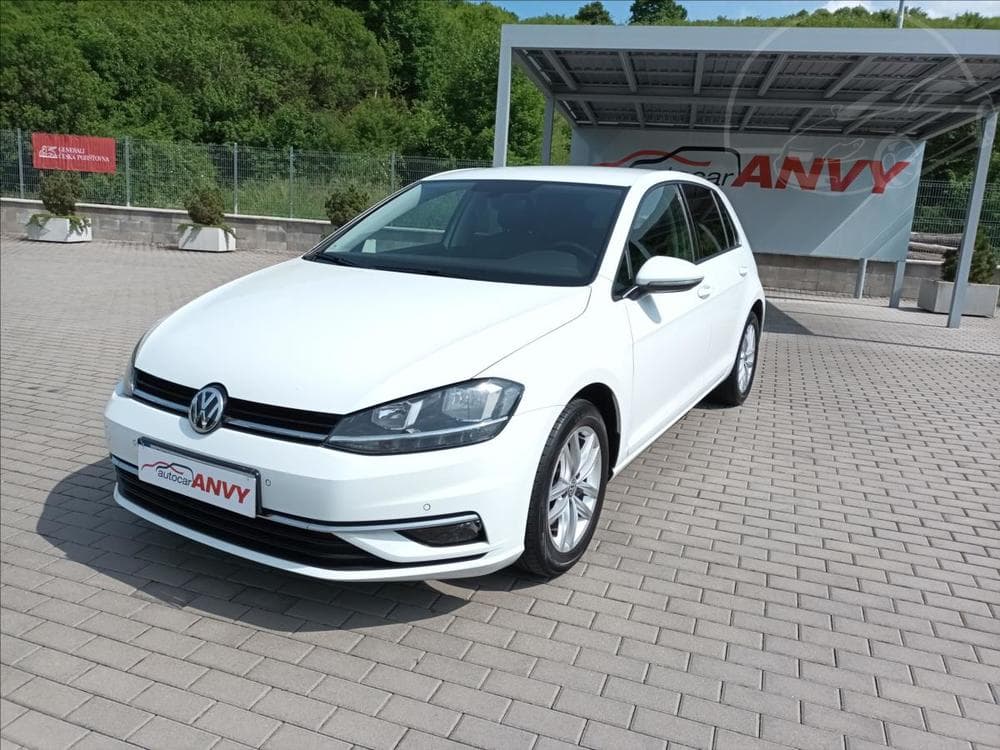 2017 Volkswagen GOLF