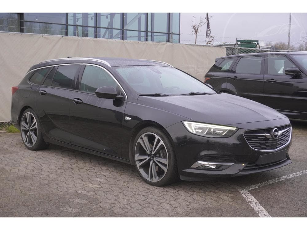 Opel Insignia INSIGNIA 2,0T154kW SPORTS 4x4