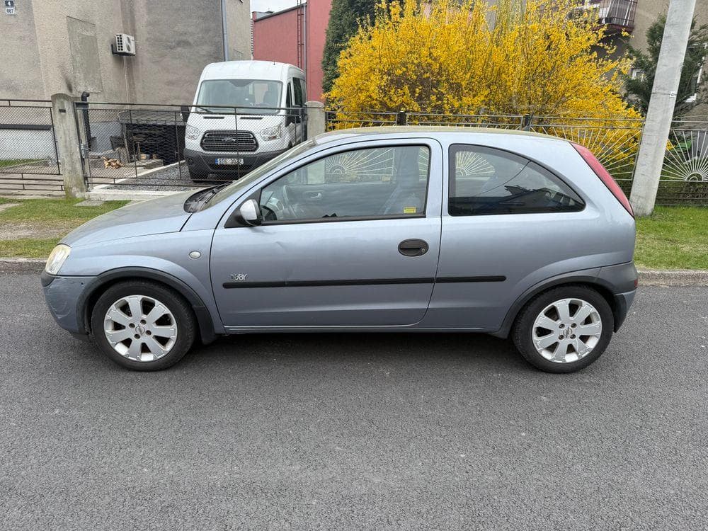 2002 Opel CORSA