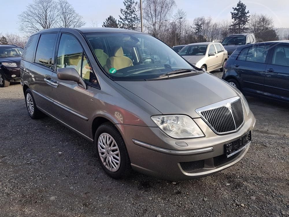 2007 Lancia PHEDRA