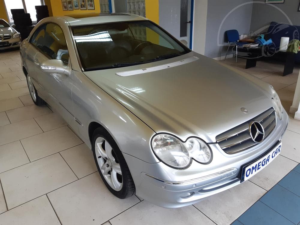 2004 Mercedes-Benz CLK