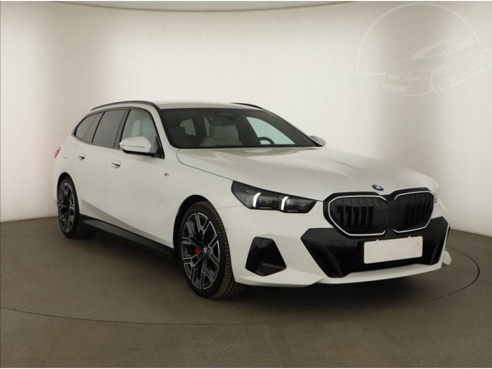 2025 BMW 5-SERIES