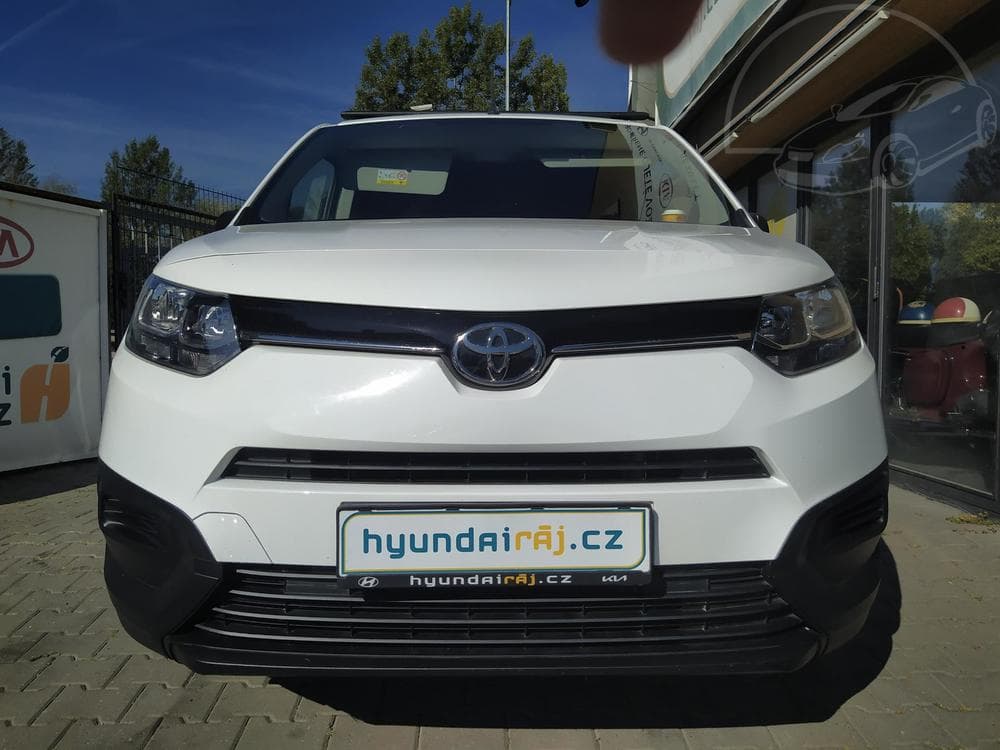2021 Toyota PROACE