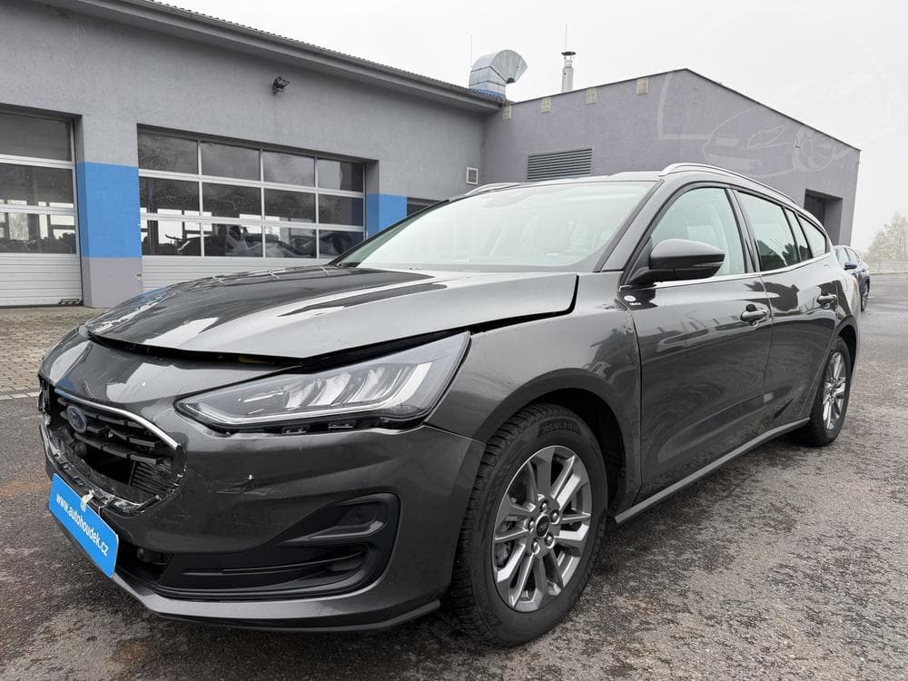 2025 Ford FOCUS