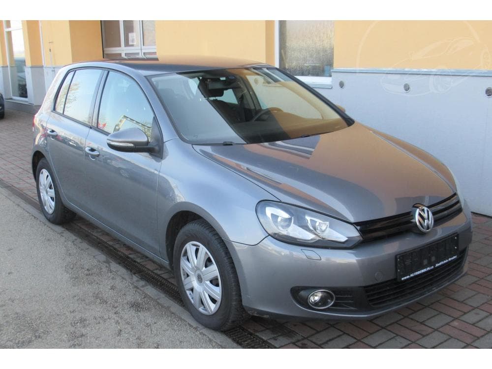 2010 Volkswagen GOLF