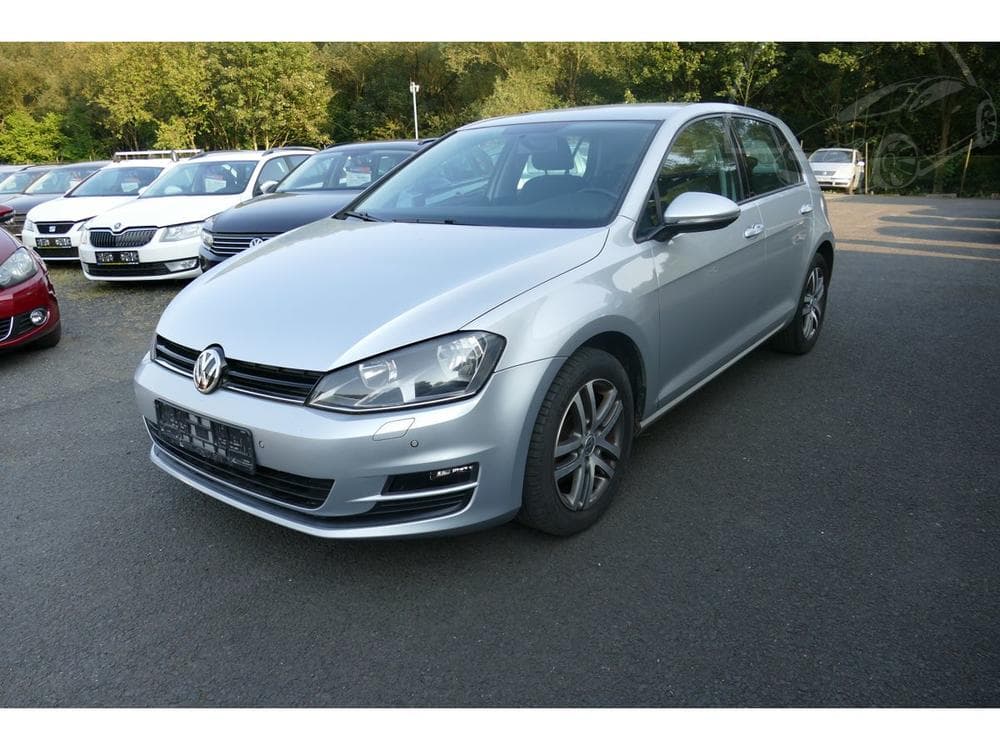 2014 Volkswagen GOLF