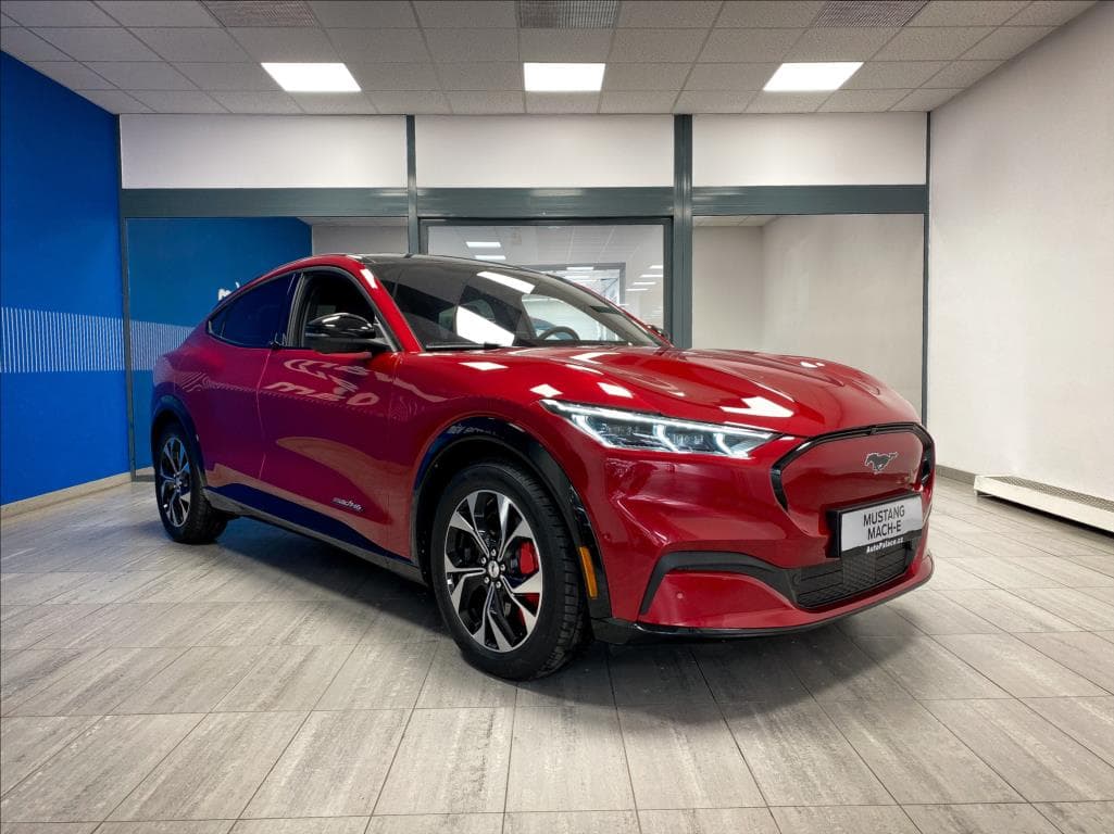 Ford Mustang Mach-E 0.1 Premium AWD 72,6 kWh 315HP