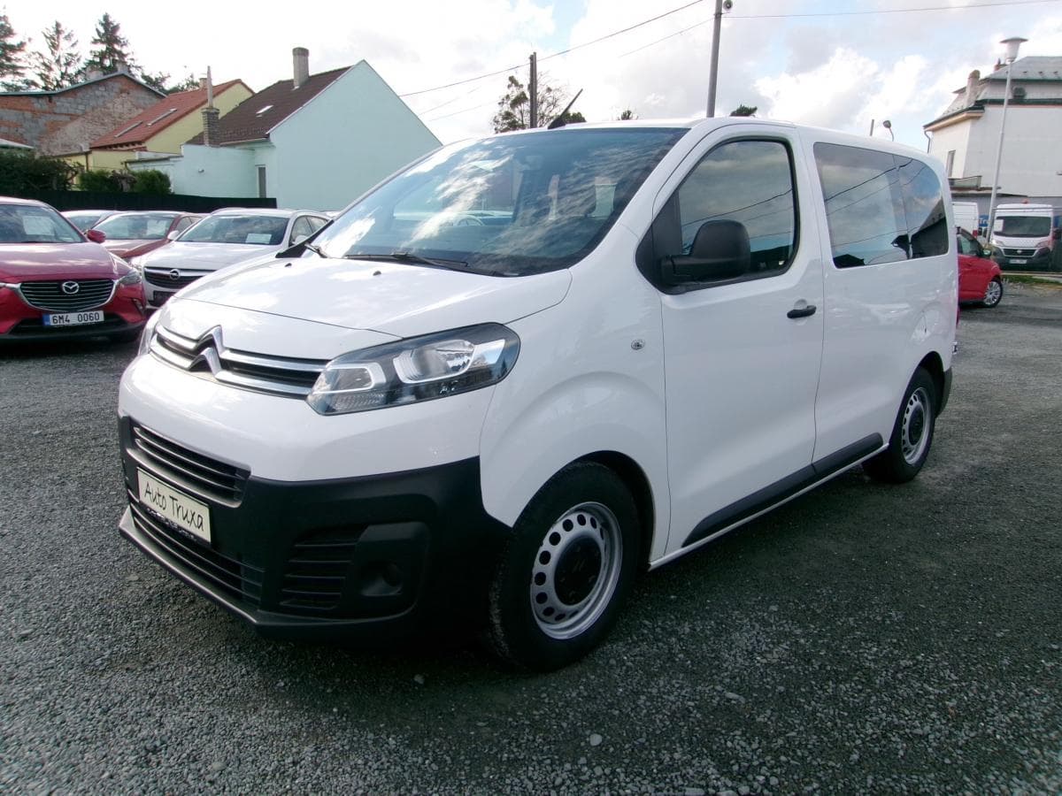 Citroën Jumpy 2.0 BlueHDi 150k 6míst L1 ČR