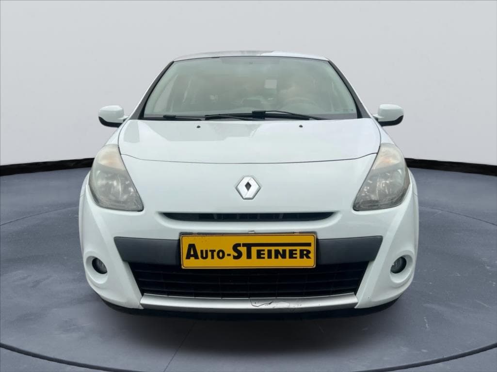 2012 Renault CLIO