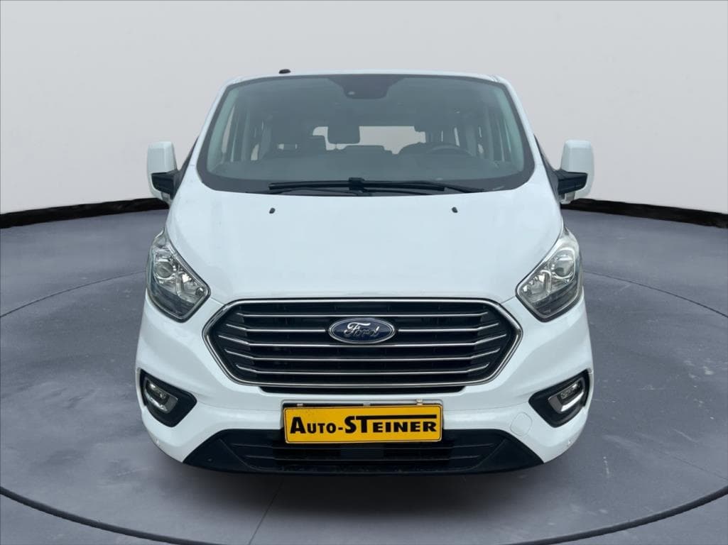 2019 Ford Tourneo