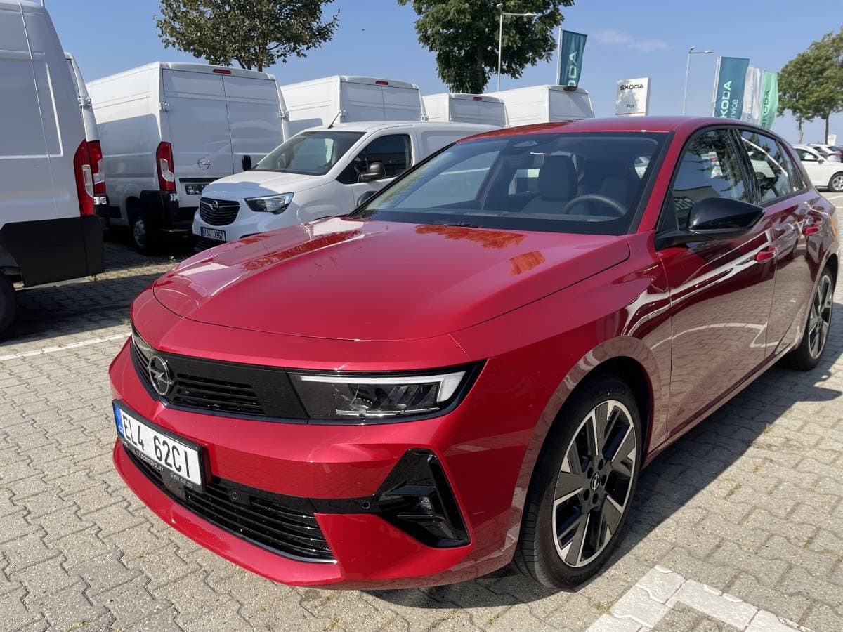 2024 Opel ASTRA