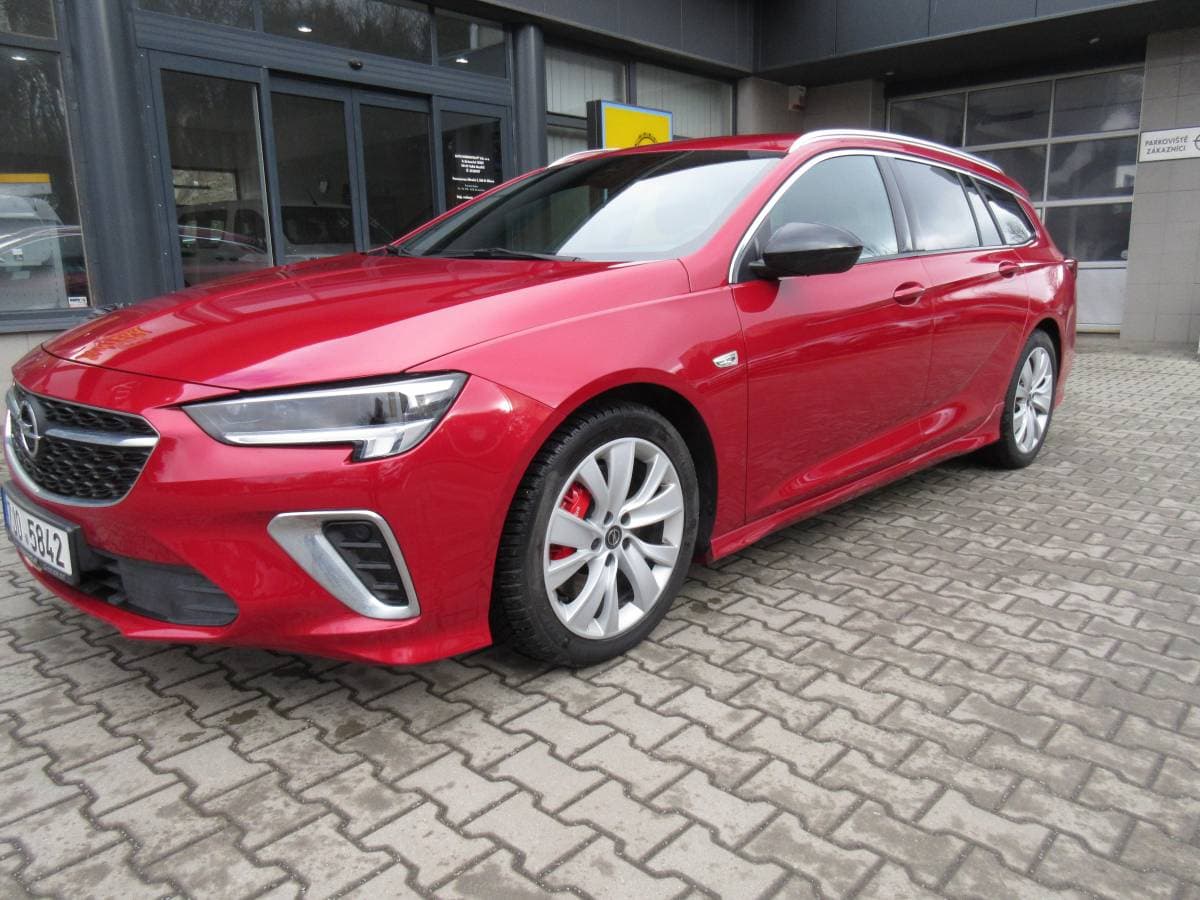 2022 Opel INSIGNIA
