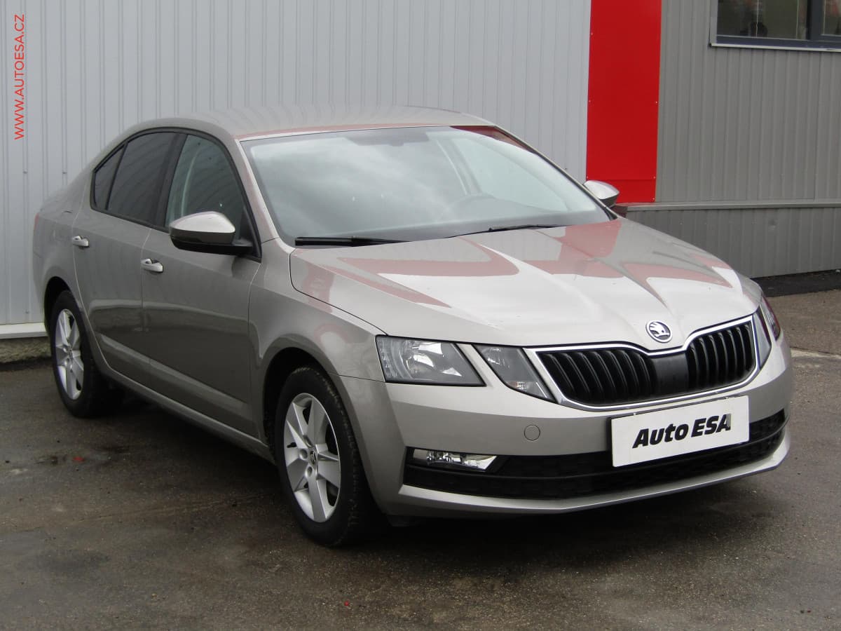 Škoda OCTAVIA