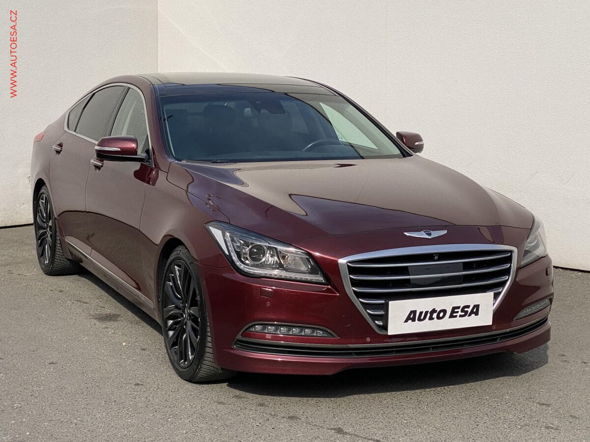 Hyundai GENESIS