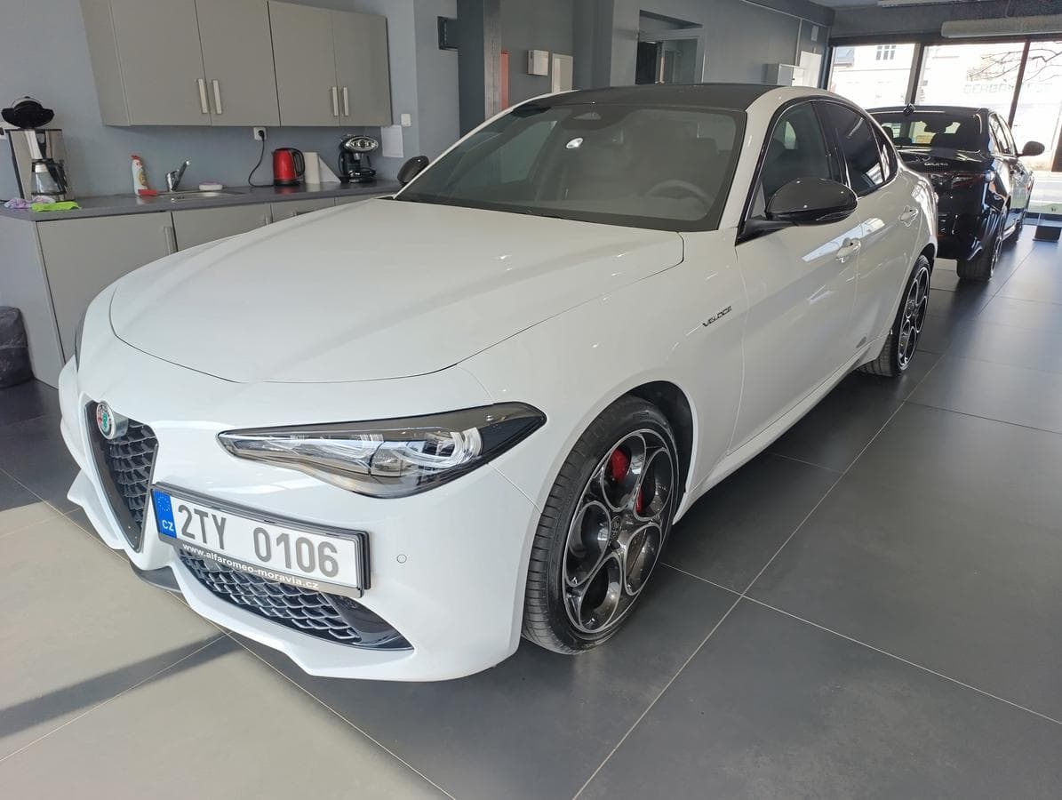 Alfa Romeo GIULIA