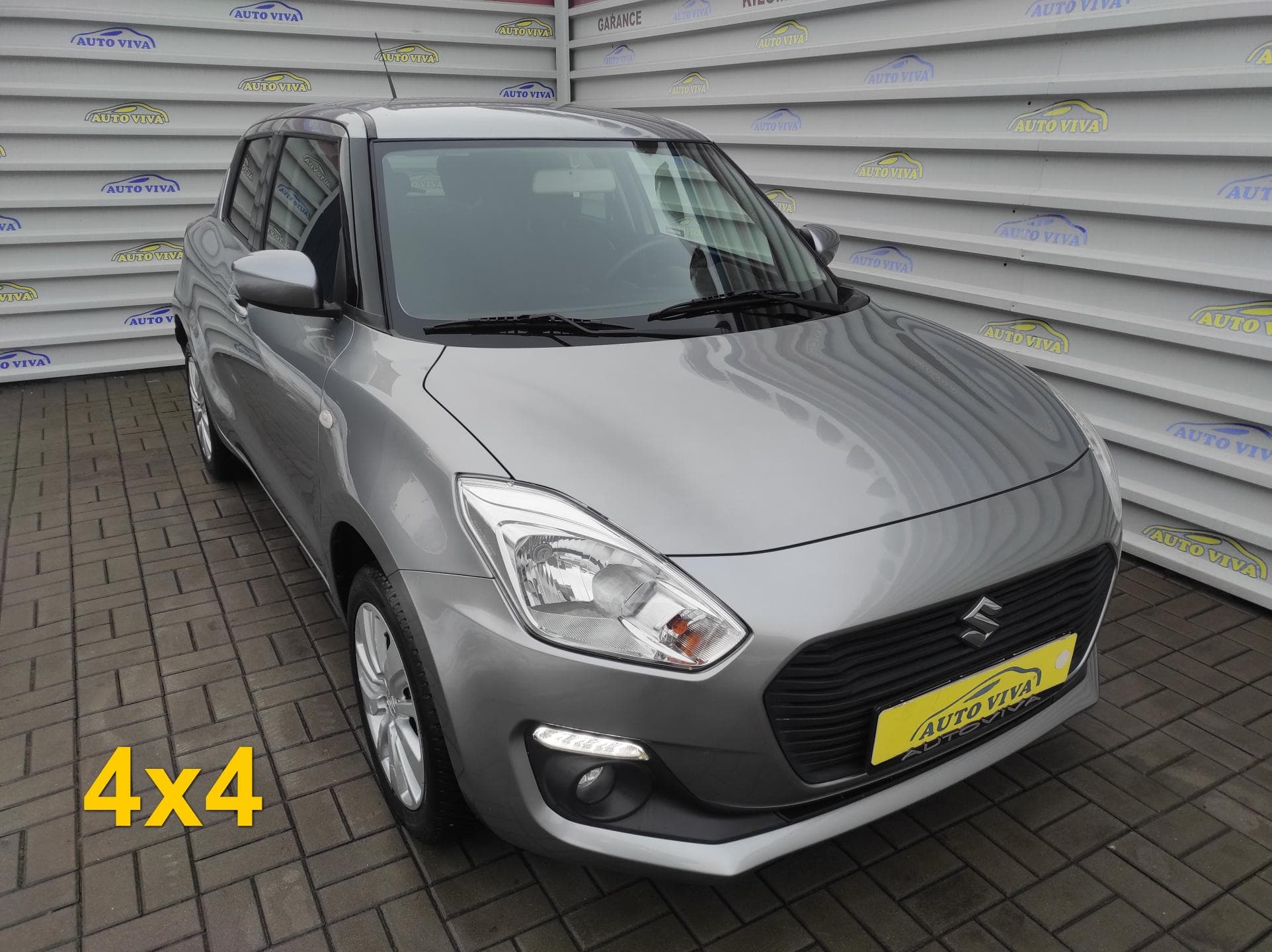 2018 Suzuki SWIFT