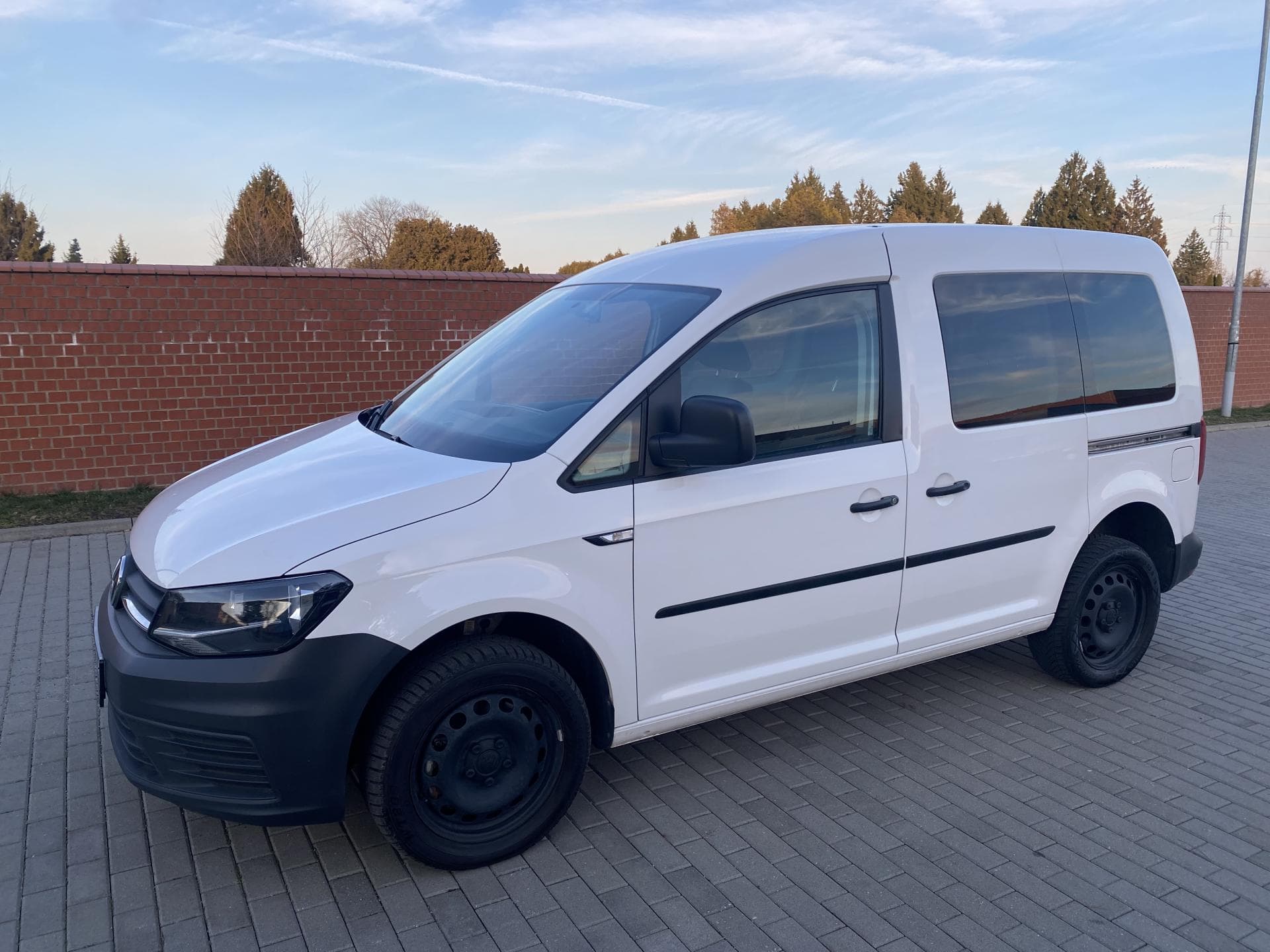 2020 Volkswagen CADDY