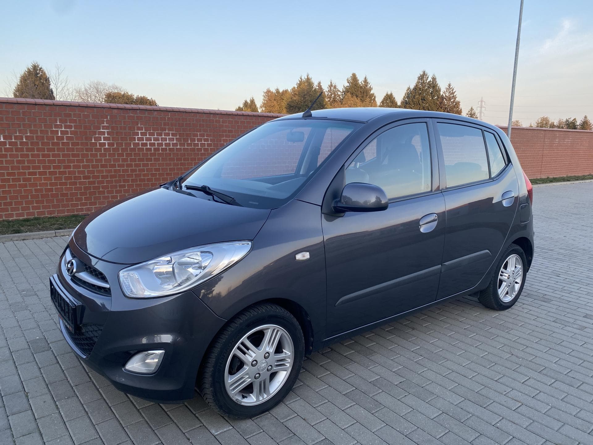 Hyundai i10 1.1i STYLE,KLIMA, VÝB.STAV!!