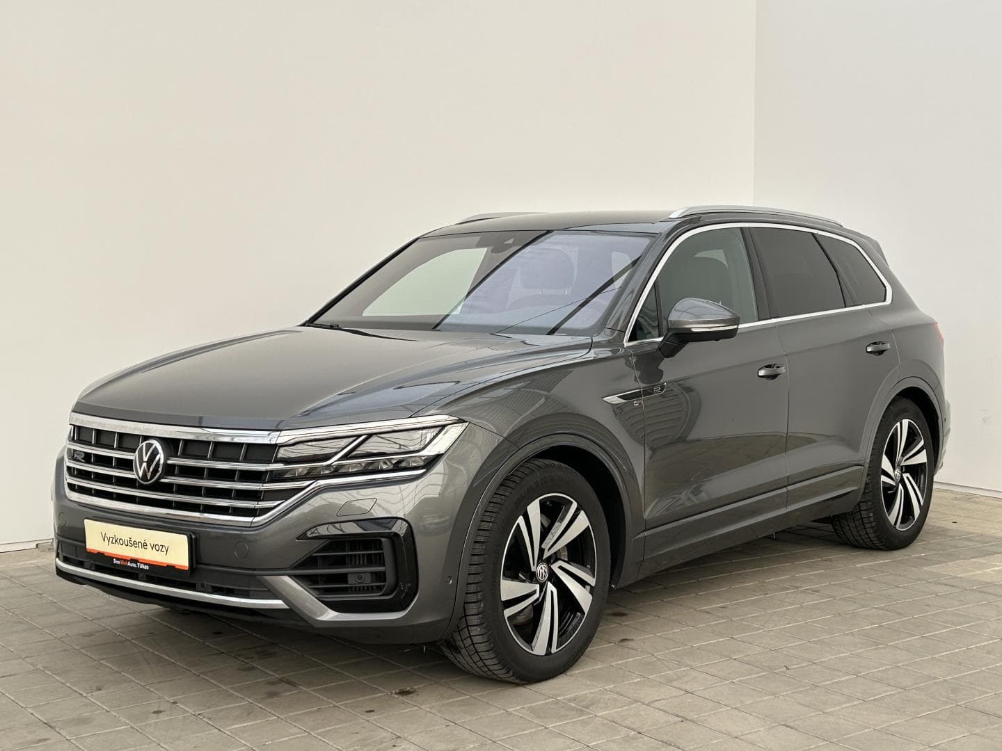 2022 Volkswagen Touareg