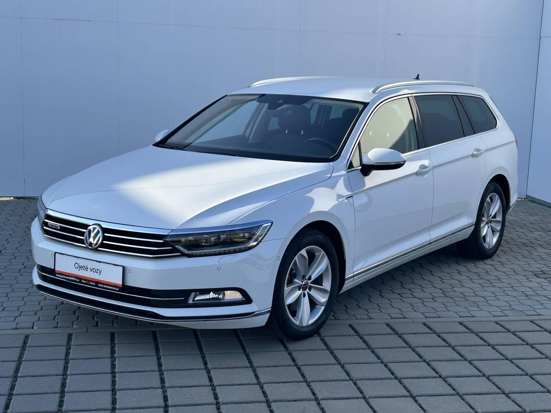 2018 Volkswagen PASSAT